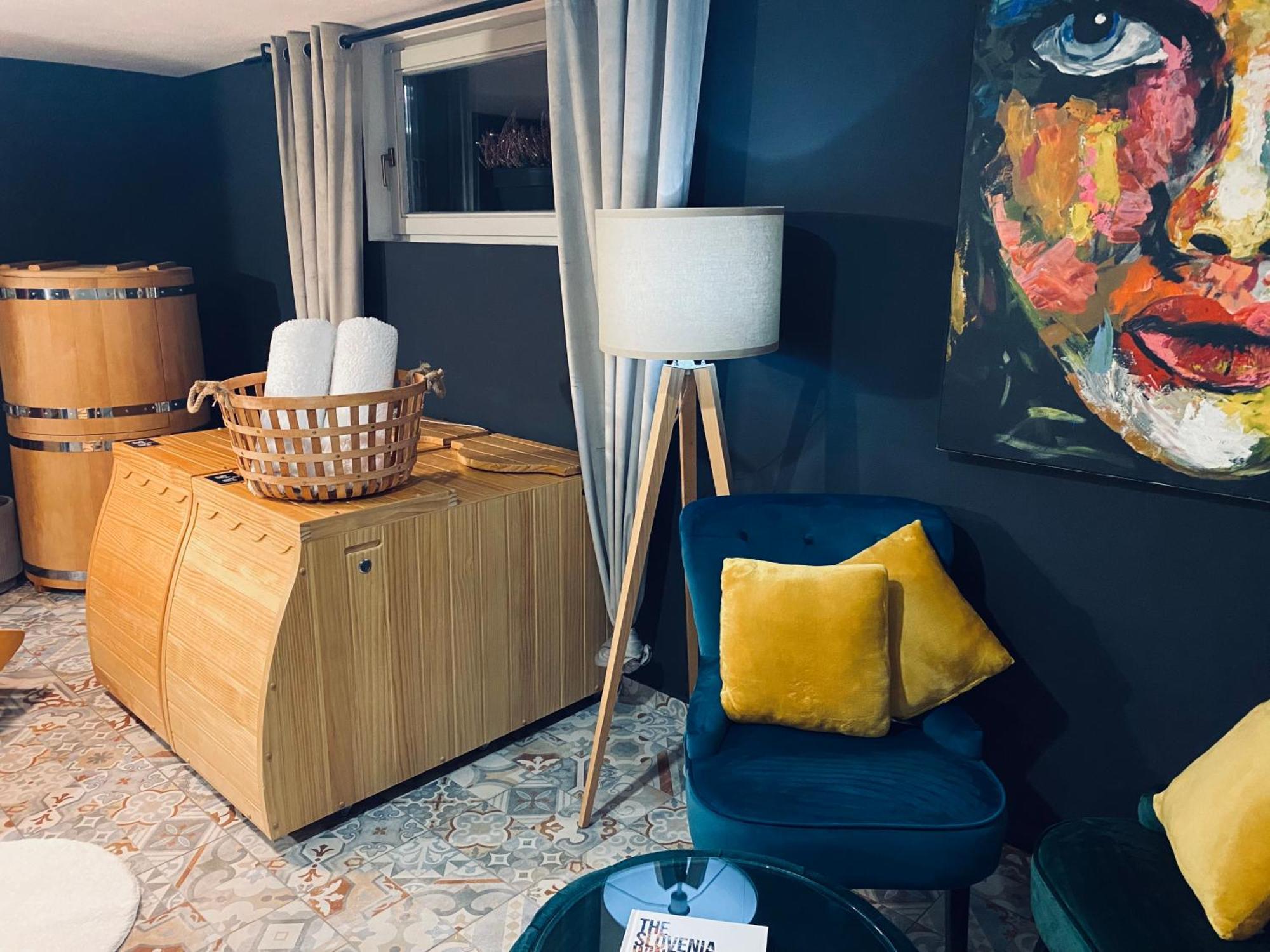 Rooms & Apartment Zala Airport Shuttle Option Церкле на Горенскем Екстериор снимка