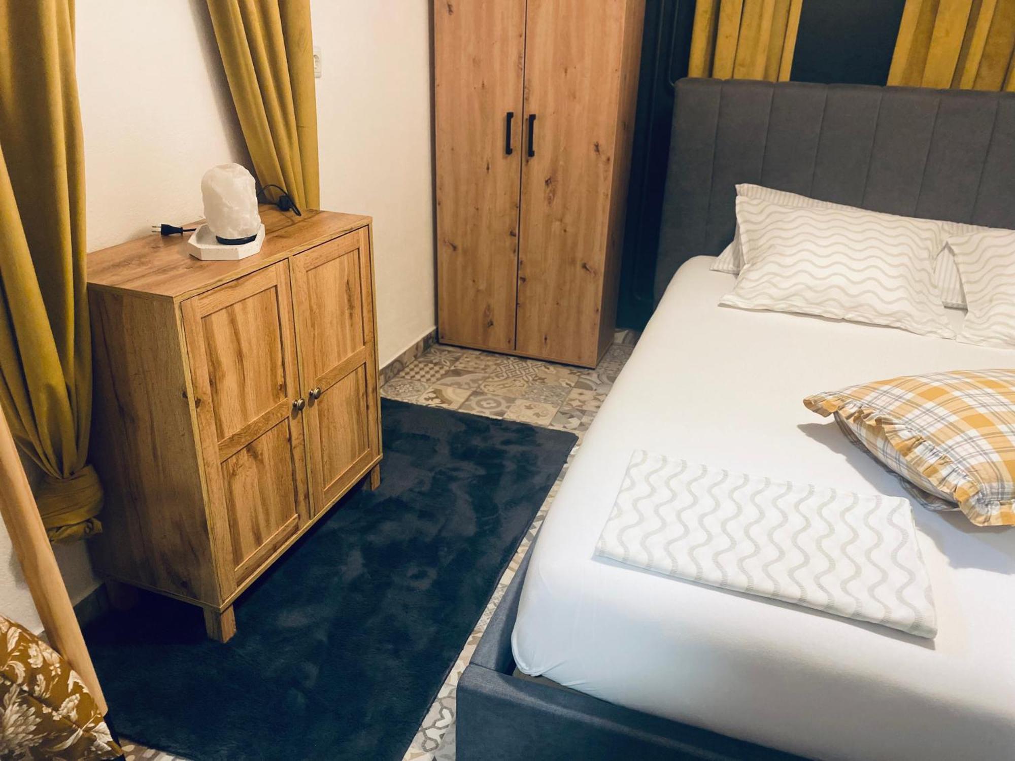 Rooms & Apartment Zala Airport Shuttle Option Церкле на Горенскем Екстериор снимка