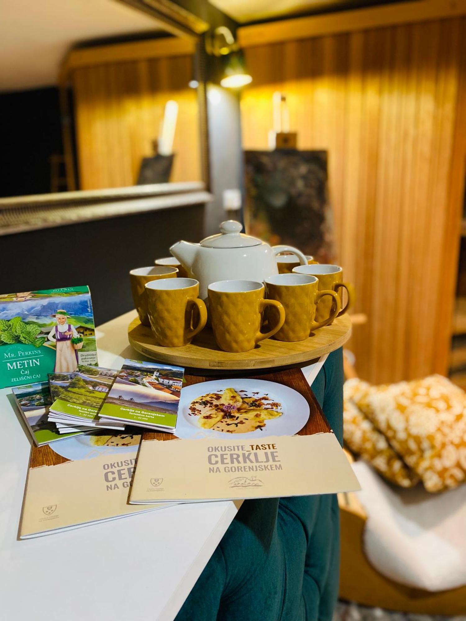 Rooms & Apartment Zala Airport Shuttle Option Церкле на Горенскем Екстериор снимка